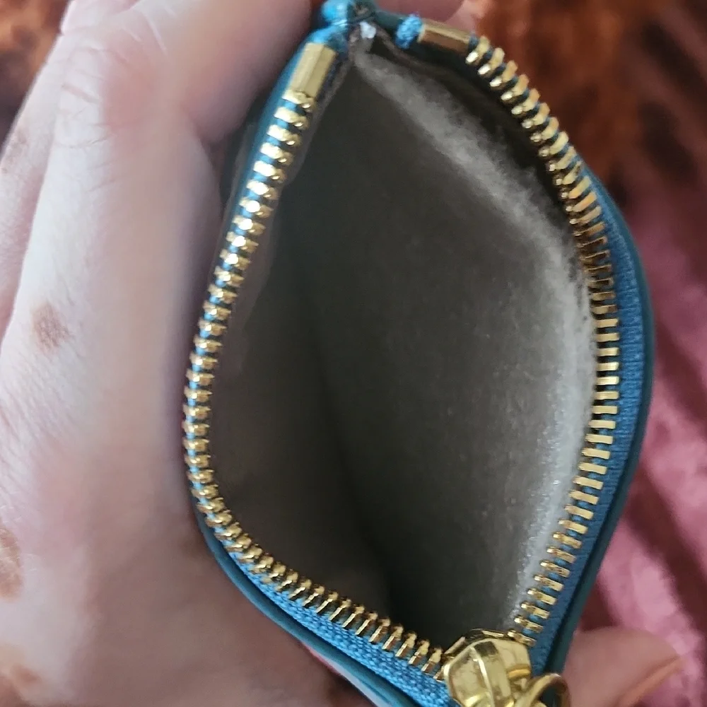 NWT J Crew Blue and Turquoise Card Holder with Gold Keyring - Picture 3 of 4